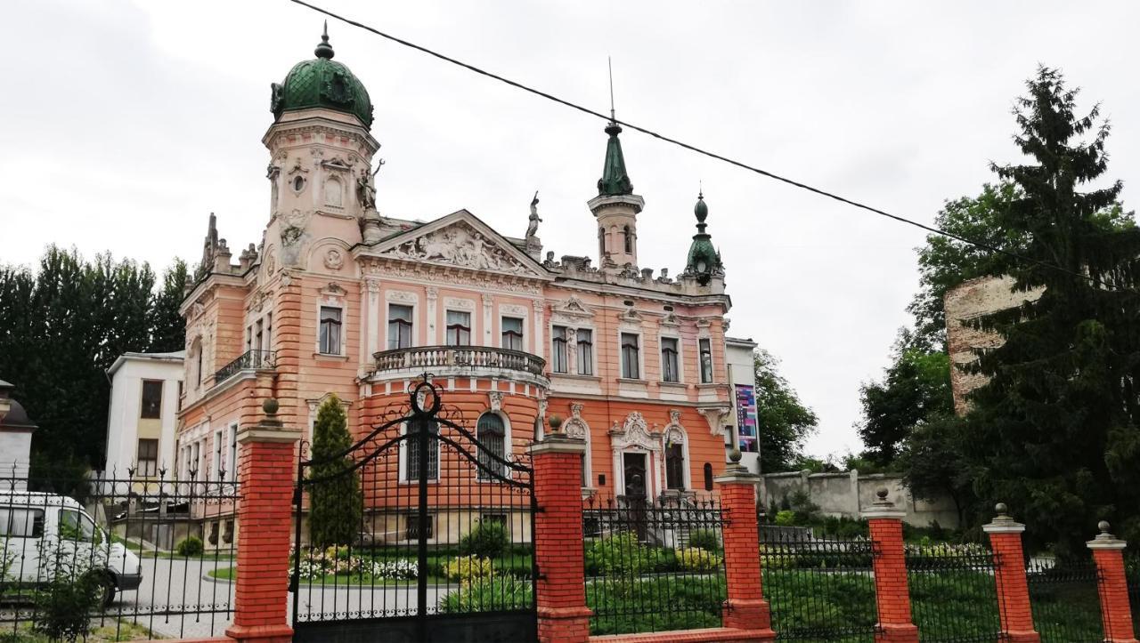 Квартира Лофт 2 Во Львове Luaran gambar